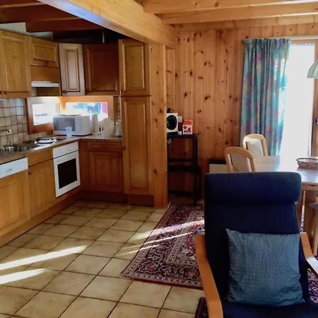 Chalet- Dil Arom- Geschlossener Garten By Interhome *